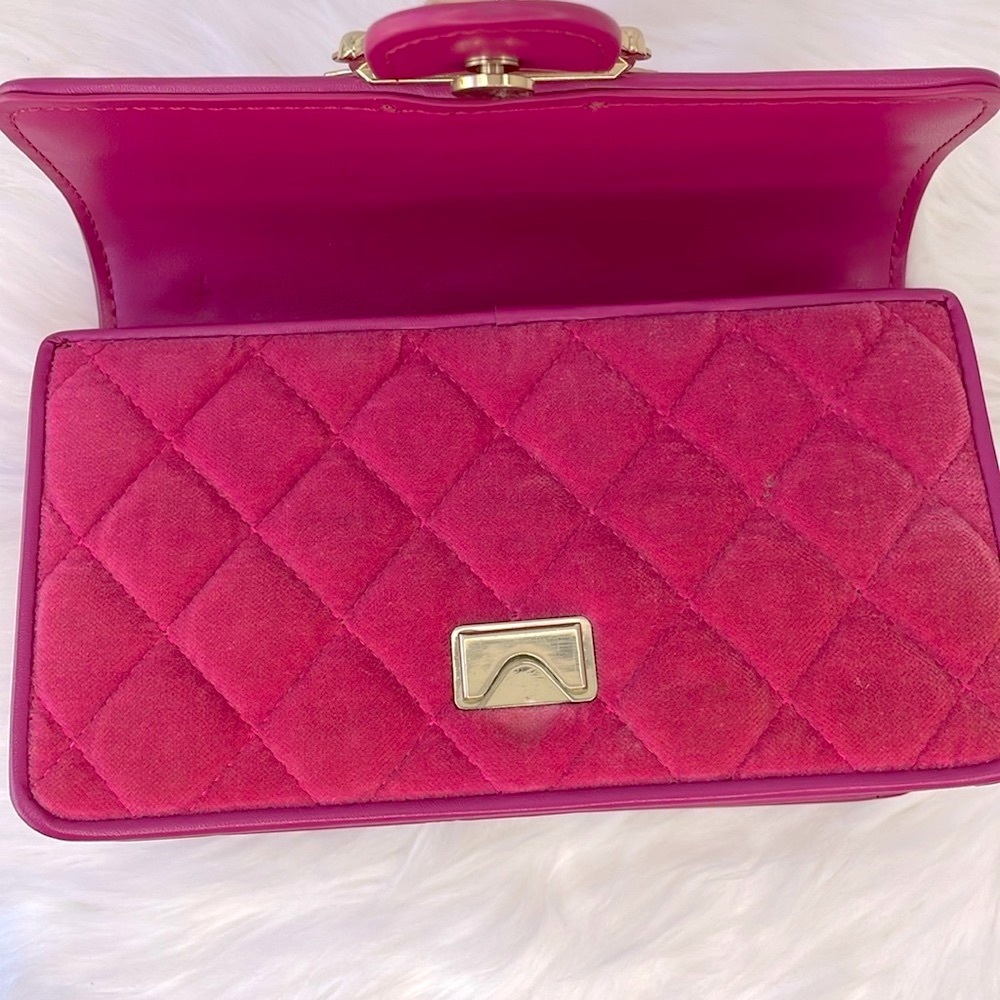 Pinko Quilted Velvet & Leather Love Bag with Chain Strap - Picture 17 of 17
